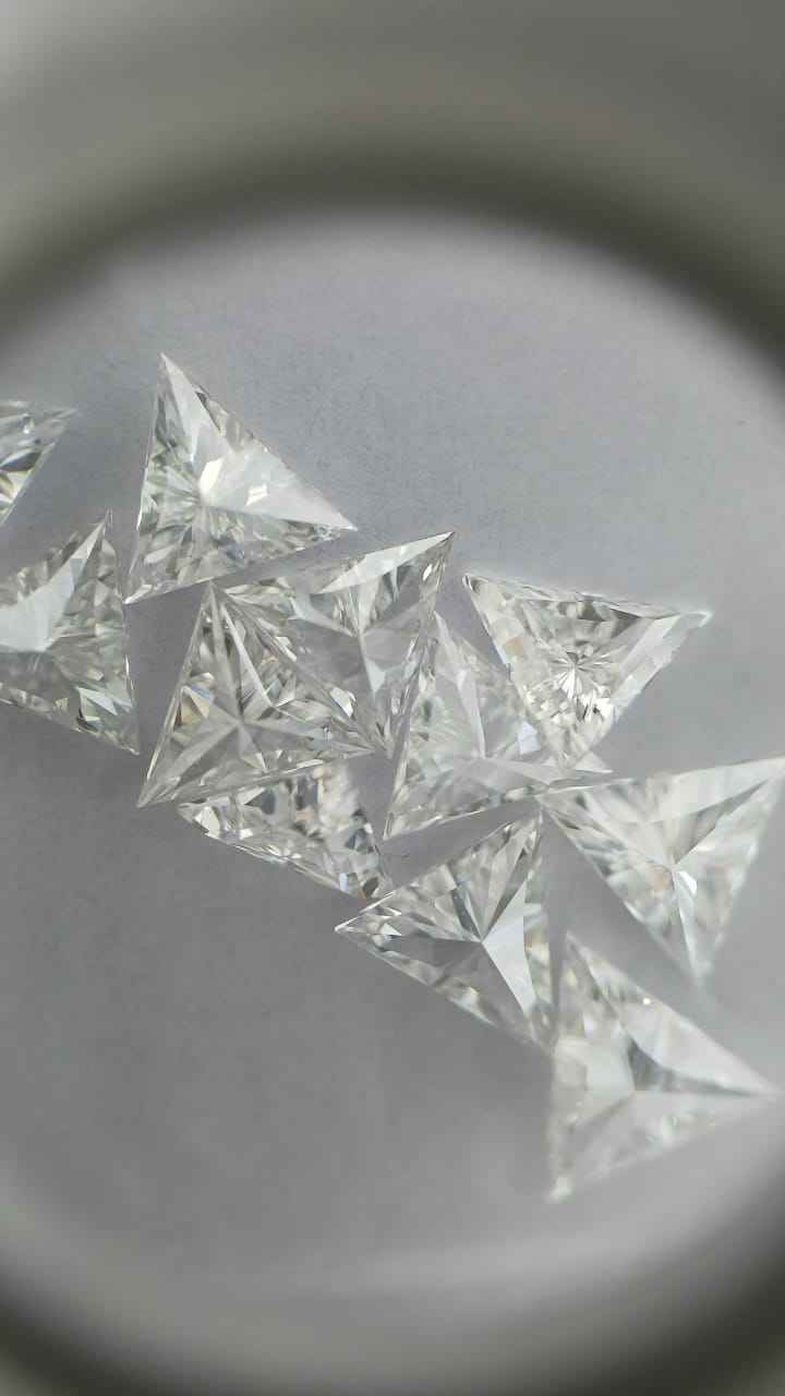 3 × 3 mm small Triangle loose Moissanite diamond, D color, VVS2 clarity