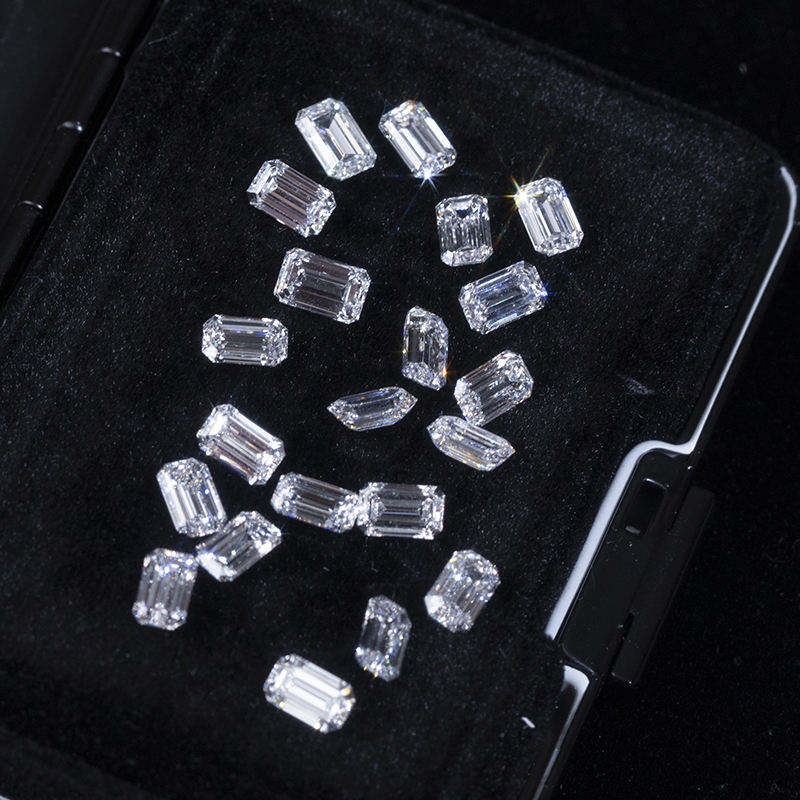 8.5 × 10.5 mm small Emerald loose Moissanite diamond, D color, VVS2 clarity