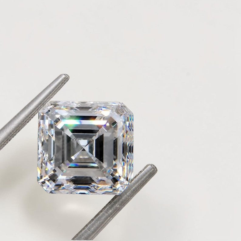 0.5ct to 3ct Asscher cut Lab Grown Diamond, IGI Certified, EF Colour, VVS/VS Clarity