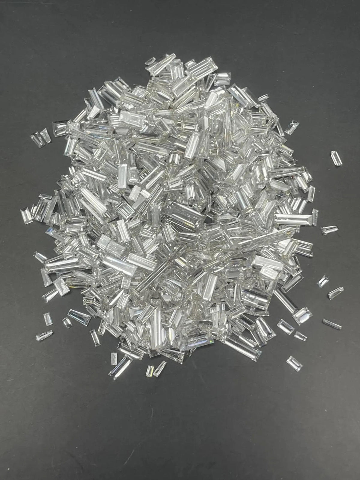 1 × 2  mm small Baguette loose Moissanite diamond, D color, VVS2 clarity