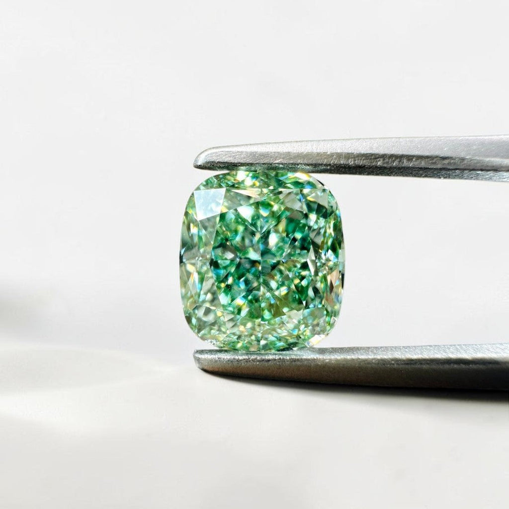 1CT Cushion cut fancy vivid Green lab grown CVD diamond, IGI certified