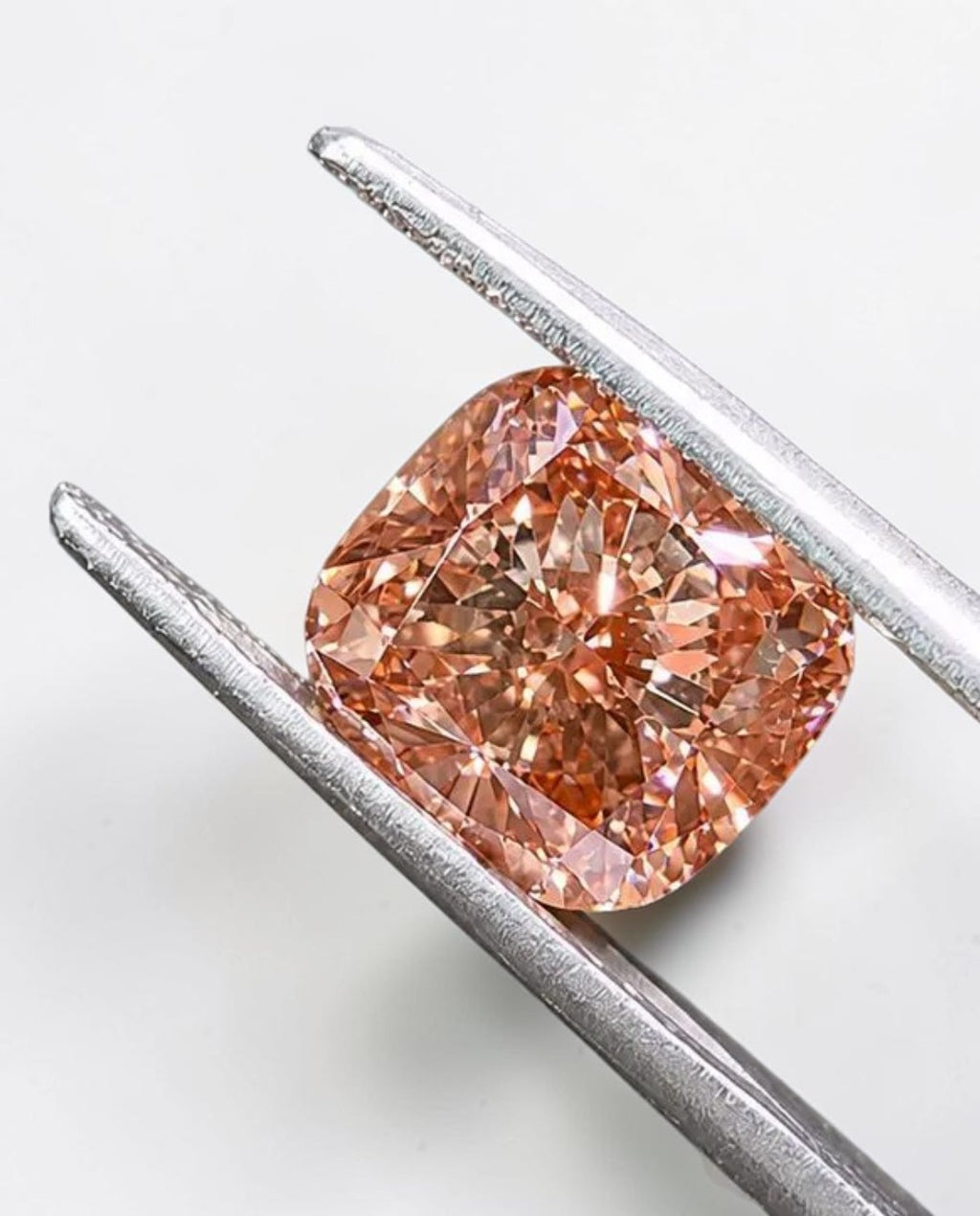 1CT Cushion cut fancy vivid Pink lab grown CVD diamond, IGI certified