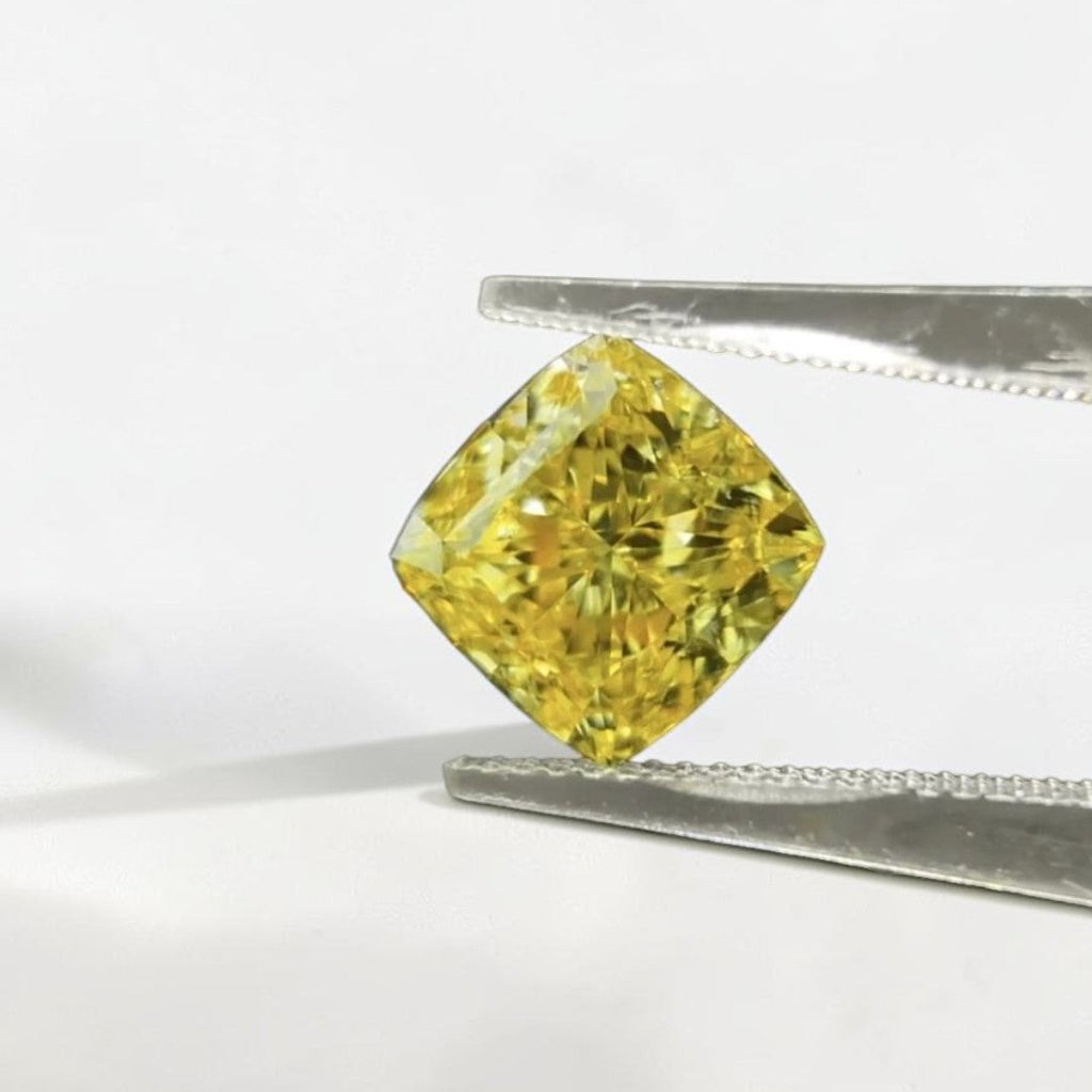 1CT Cushion cut fancy vivid Yellow lab grown CVD diamond, IGI certified