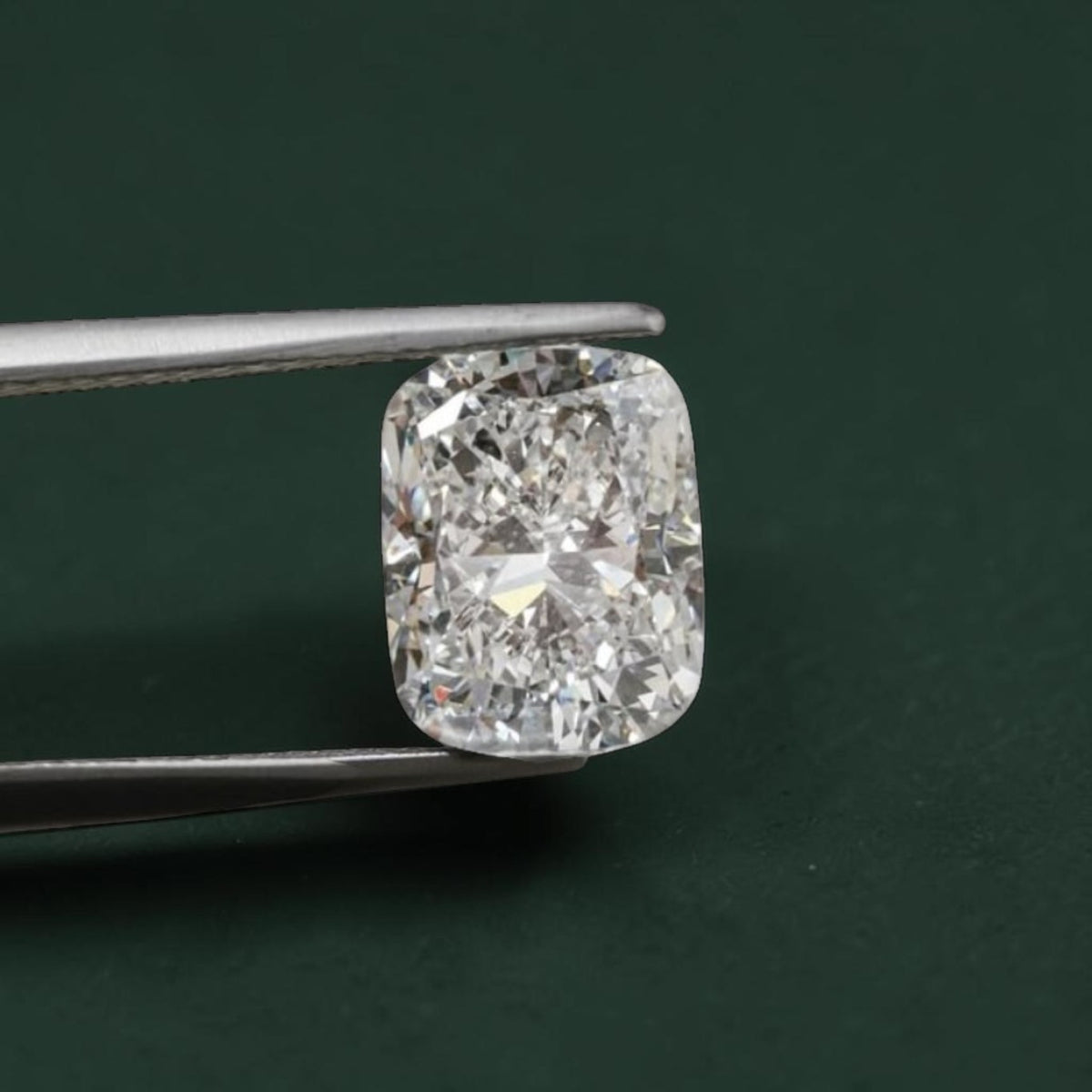 1CT Natural Cushion Cut Diamond