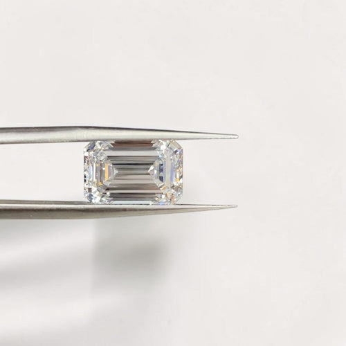 0.5ct to 3ct Emerald cut Lab Grown Diamond, IGI Certified, EF Colour, VVS/VS Clarity