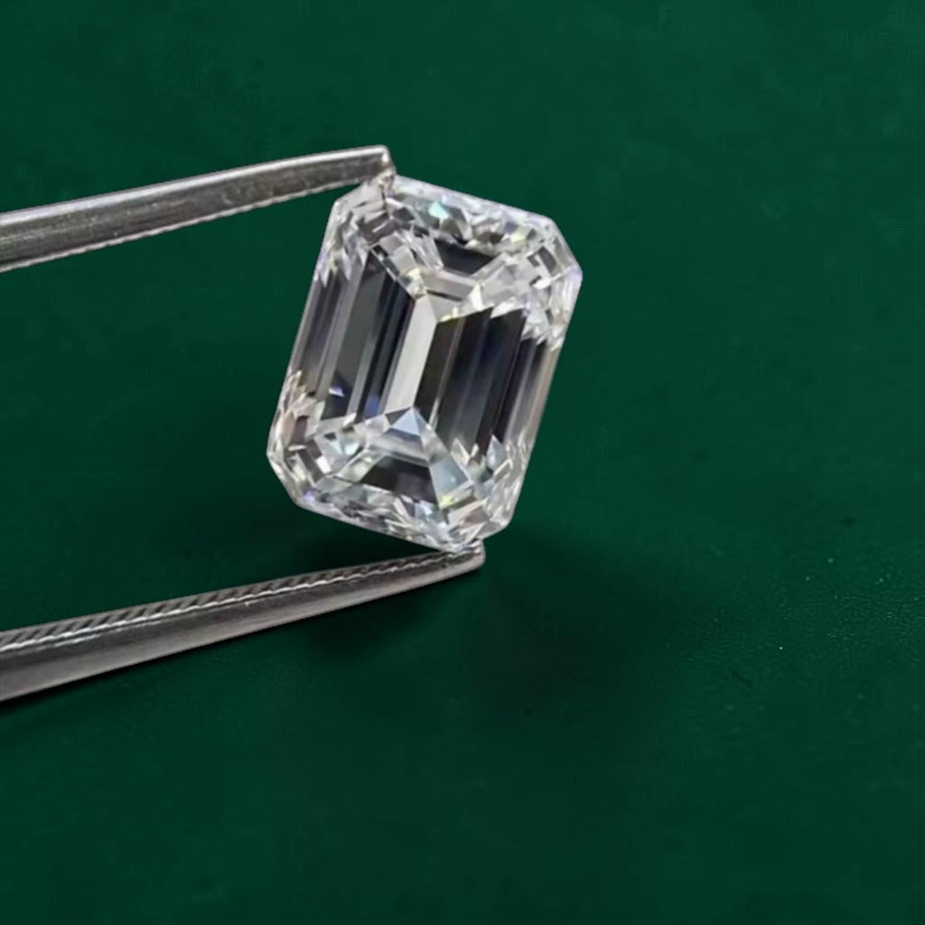 1CT Natural Emerald Cut Diamond