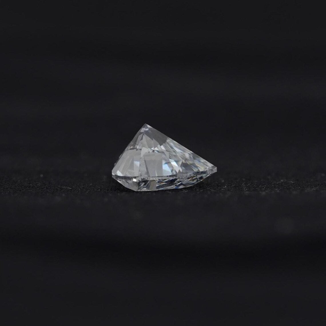1ct to 5ct Heart cut Lab Grown Moissanite Diamond, EF Colour, VVS/VS Clarity
