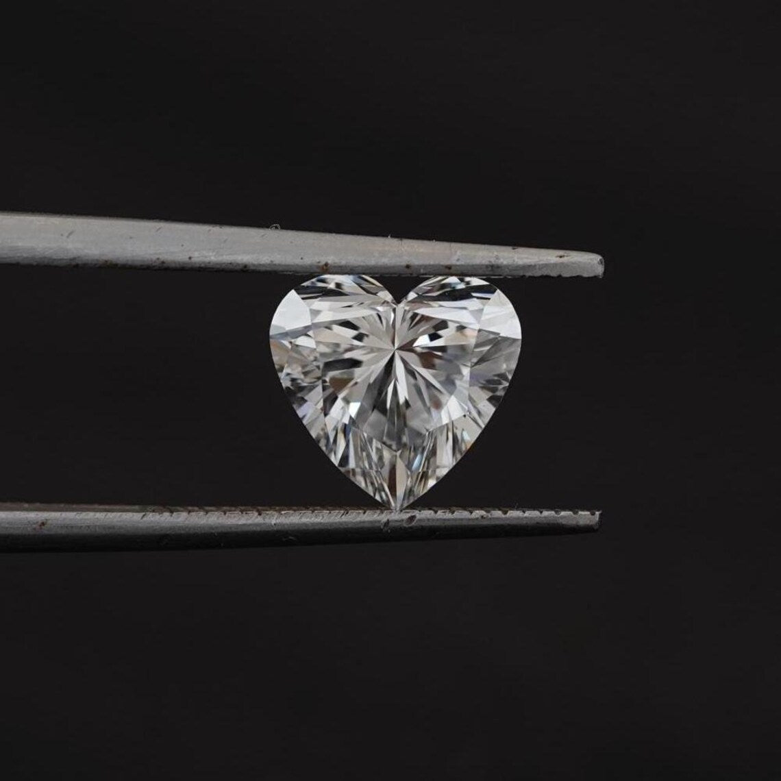 1ct to 5ct Heart cut Lab Grown Moissanite Diamond, EF Colour, VVS/VS Clarity