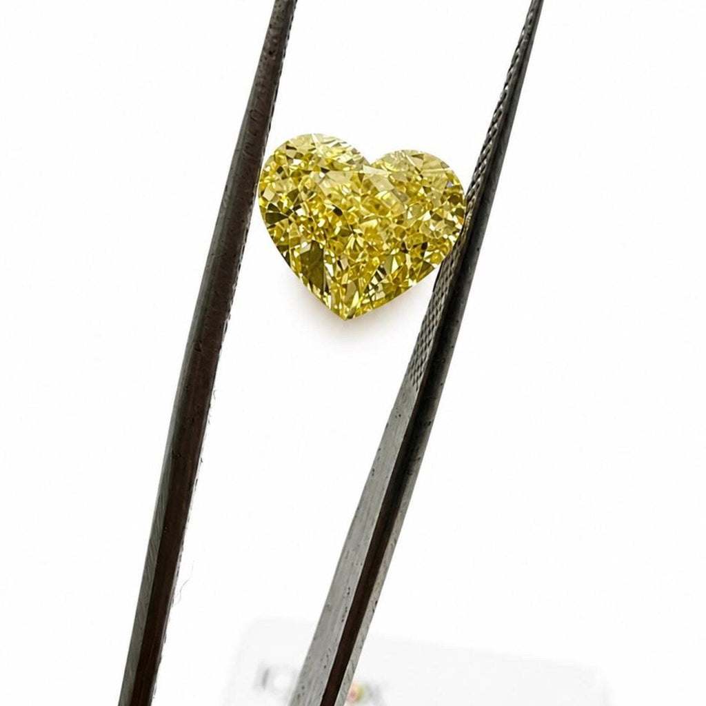 1CT Heart cut fancy vivid Yellow lab grown CVD diamond, IGI certified