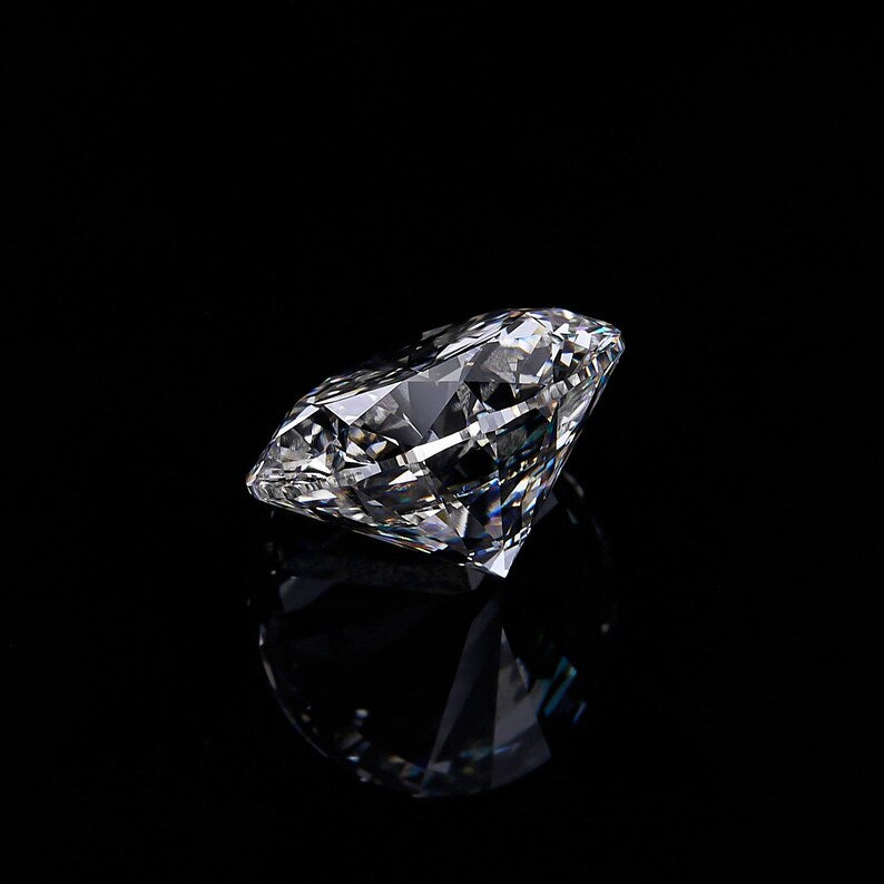 1ct to 5ct Round cut Lab Grown Moissanite Diamond, EF Colour, VVS/VS Clarity