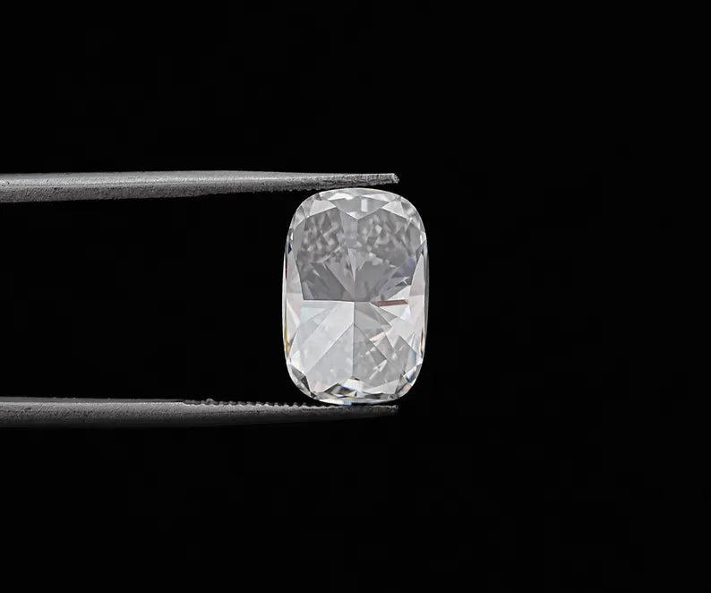 1ct to 5ct Cushion cut Lab Grown Moissanite Diamond, EF Colour, VVS/VS Clarity