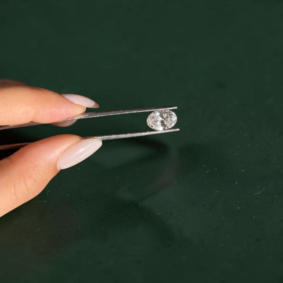 1CT Natural Oval Cut Diamond