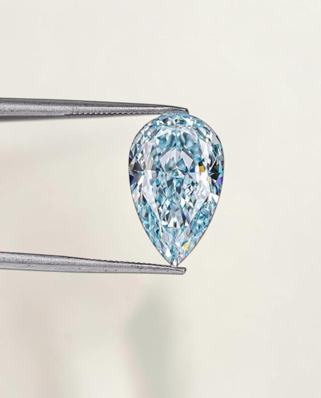 1CT Pear cut fancy vivid Blue lab grown CVD diamond, IGI certified
