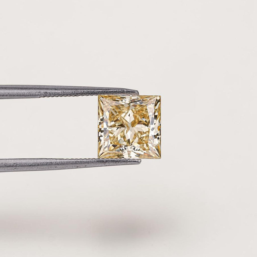 1CT Princess cut fancy vivid Yellow lab grown CVD diamond, IGI certified