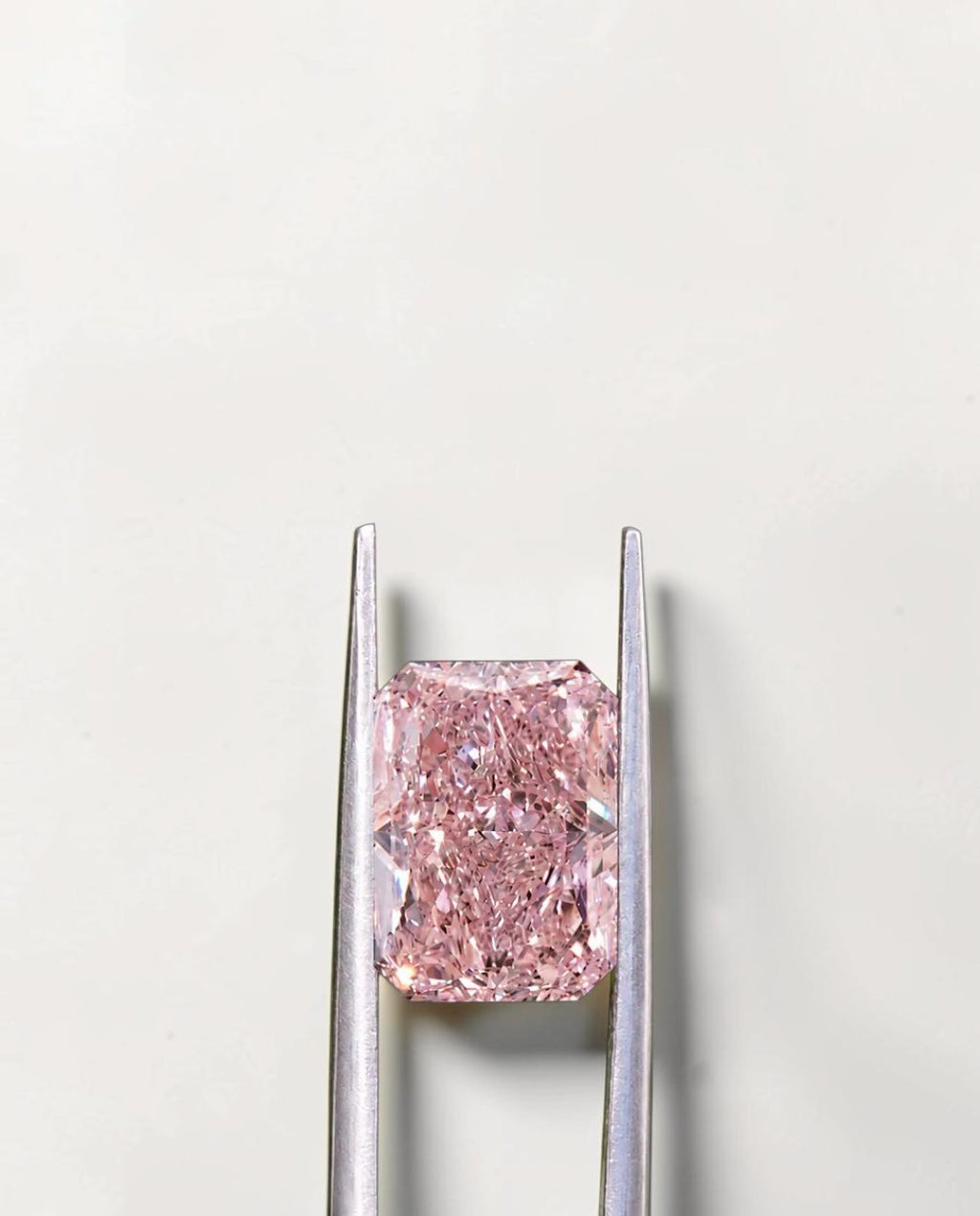 1CT Radiant cut fancy vivid Pink lab grown CVD diamond, IGI certified